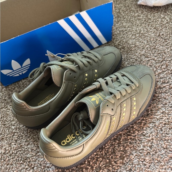 adidas Shoes - Adidas Green and Gold Sneakers